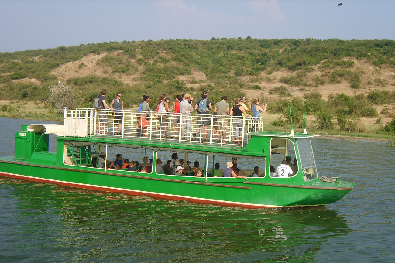 Boat cruise on the Kazinga channel