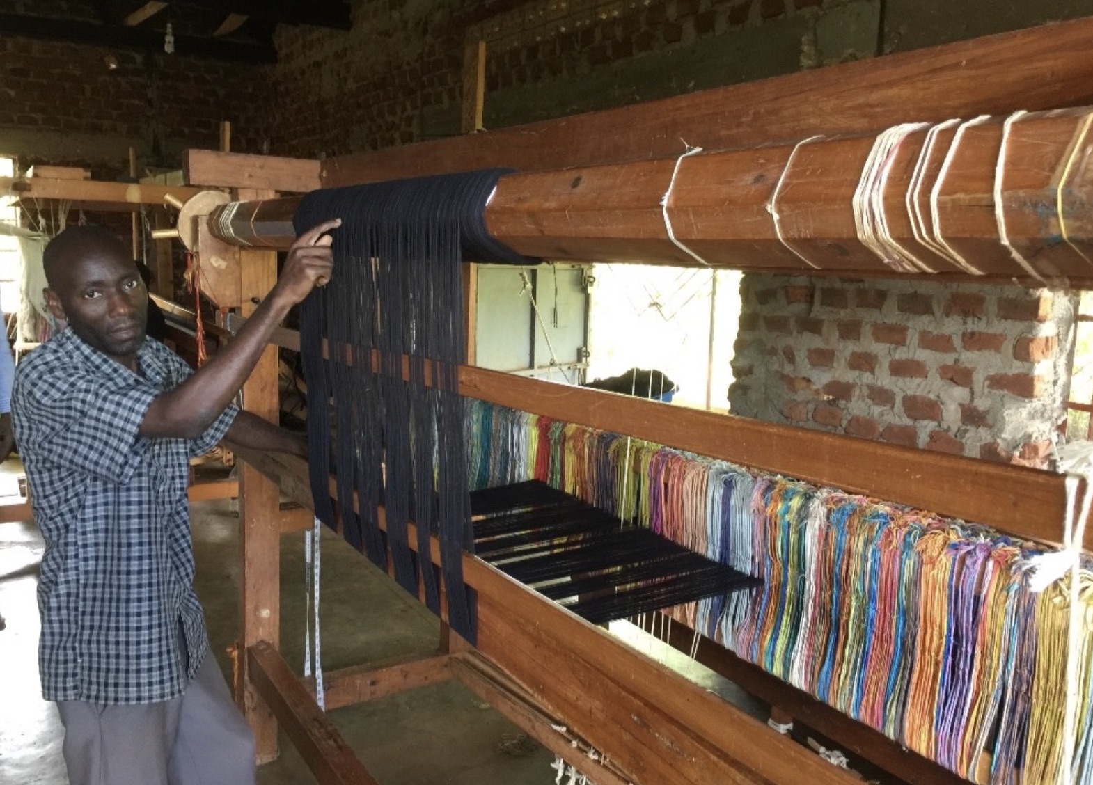 Visit a hand loom weaving cooperative