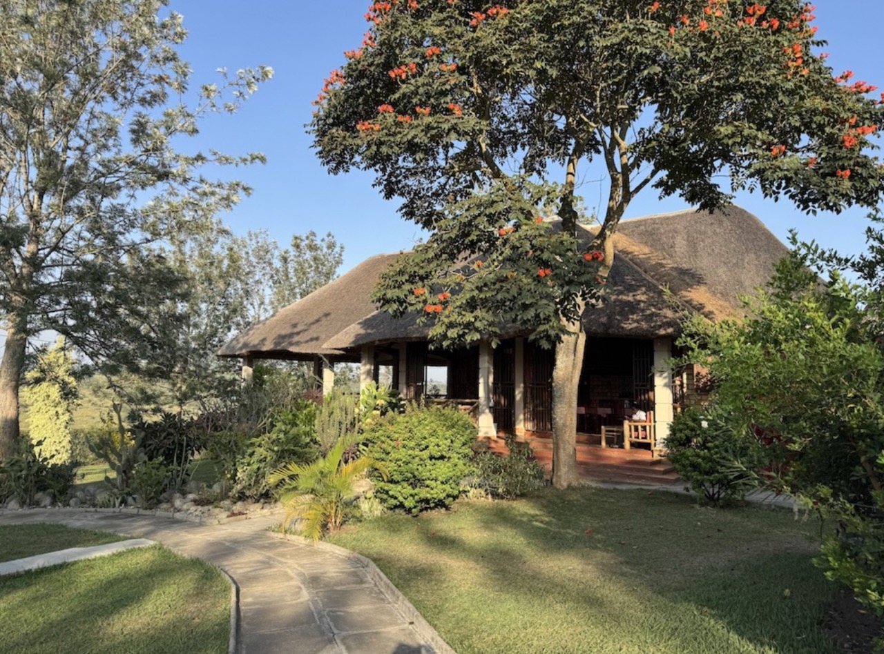 Mpogo Safari Lodge Mpogo Safari Lodge